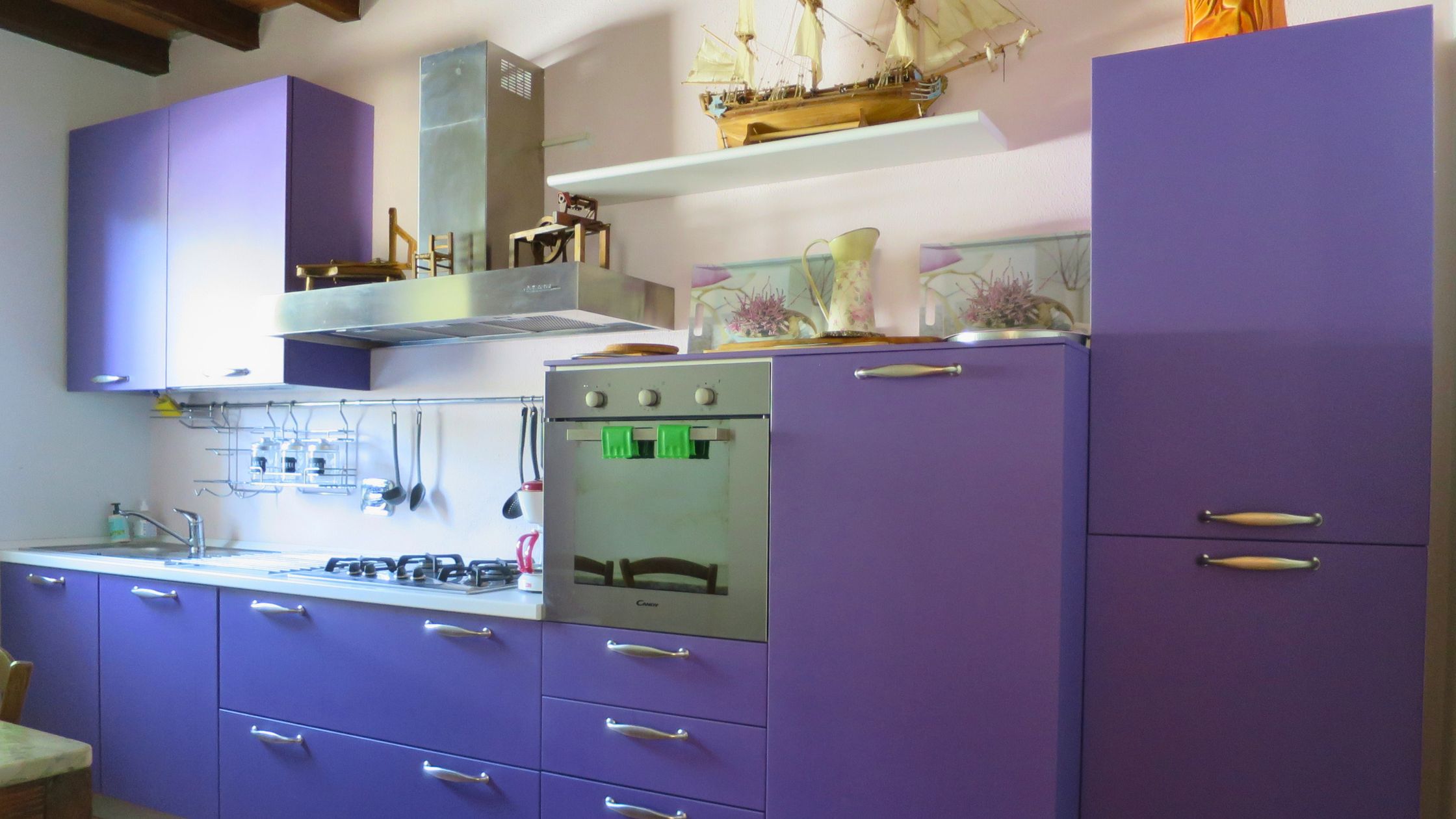 cucina appartamento tenuta frascanera